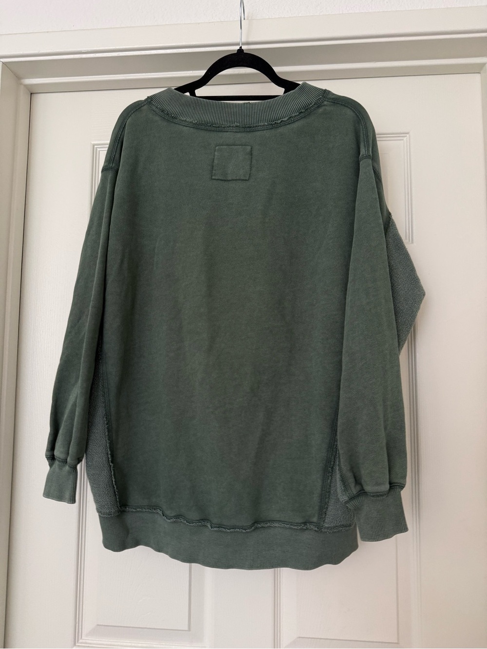 aerie Vacay Every Day V Neck Sweatshirt in Sycamore - Picture 5 of 9